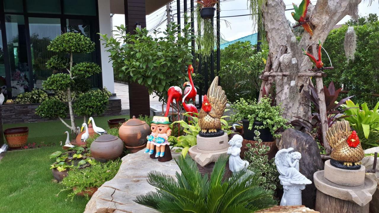 Aparthotel Baan Lita Phimai Esterno foto